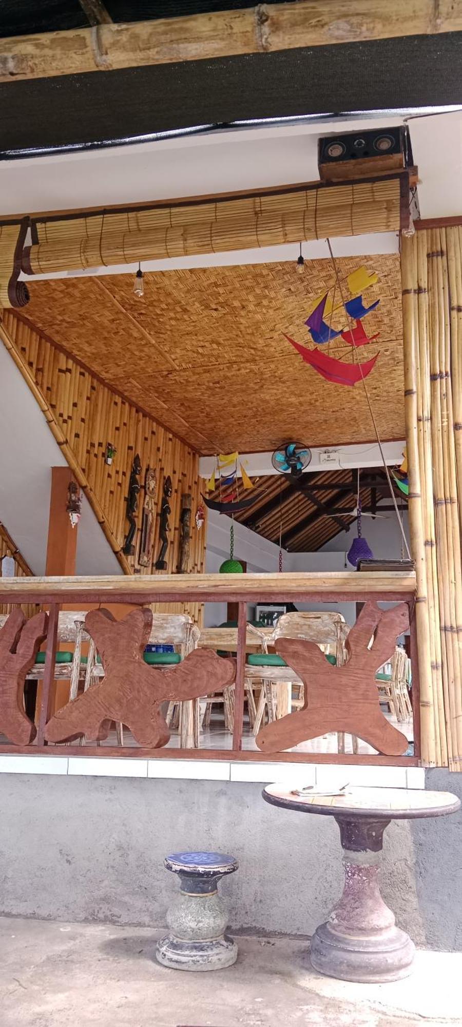Beten Enjung Home Stay&Waroeng Amed Extérieur photo