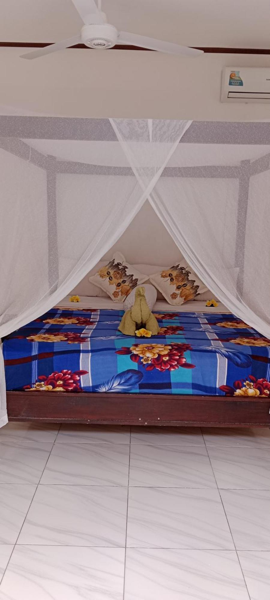 Beten Enjung Home Stay&Waroeng Amed Extérieur photo